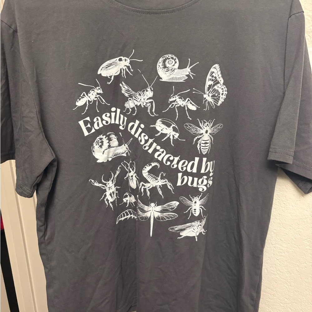 SOLD! ROMWE Gray Short-Sleeve Tee with White Bug Graphic